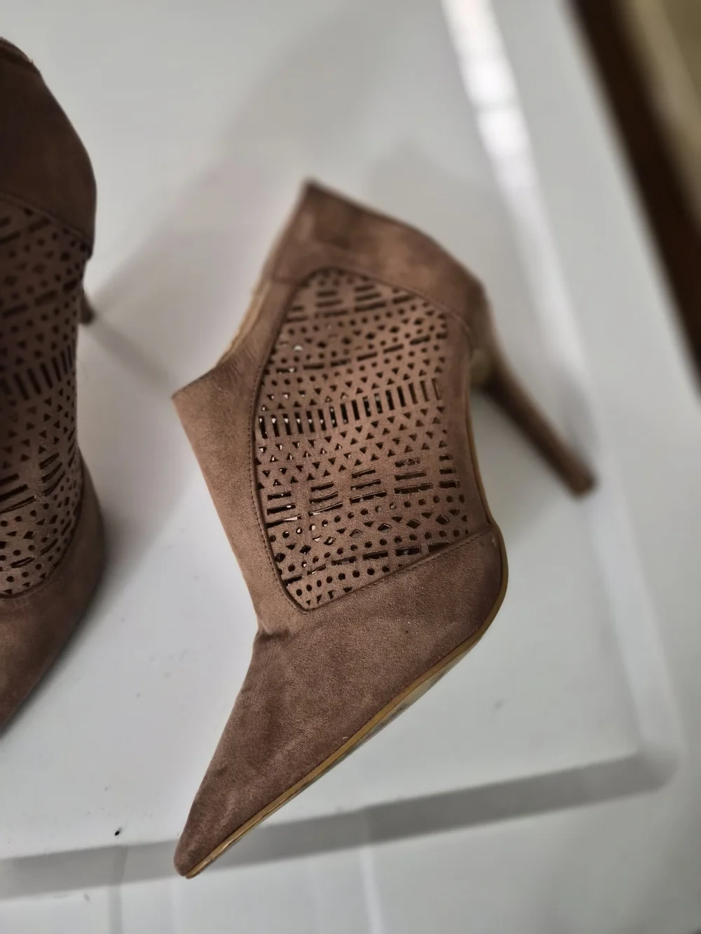 Cklass elegant brown
